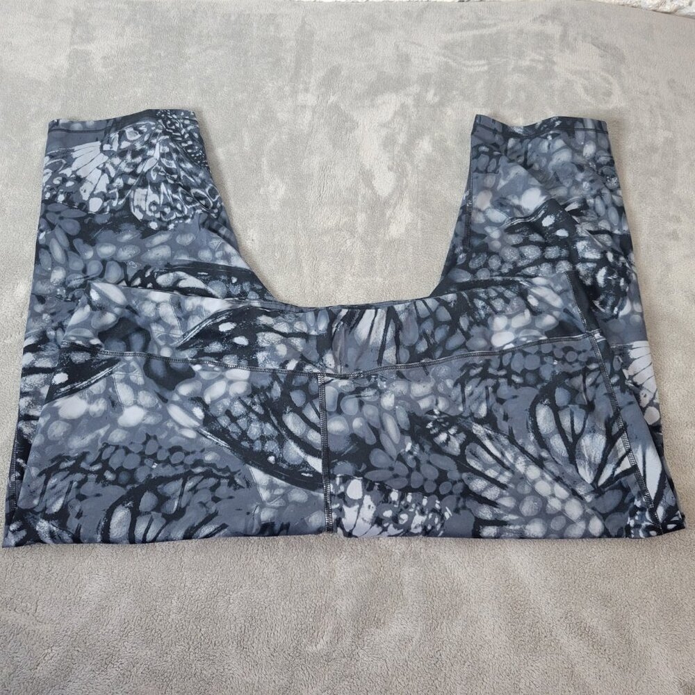 Just My Size Women's 4X Plus Blue Black Butterfly Active Capri Leggings WAT74E